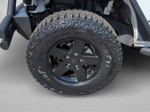 Used 2017 Jeep Wrangler Unlimited Sport image 24