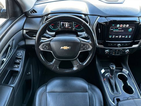 Used 2018 Chevrolet Traverse LT AWD/4WD image 16