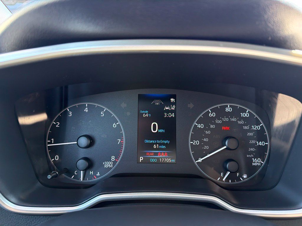 Used 2025 Toyota Corolla SE FWD image 14