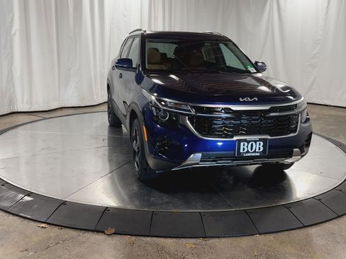 New 2026 Kia Seltos EX image 3