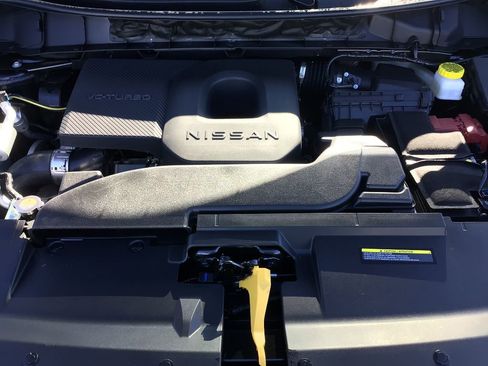 New 2025 Nissan Murano SL image 9