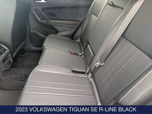 Certified 2023 Volkswagen Tiguan SE R-Line AWD/4WD image 17