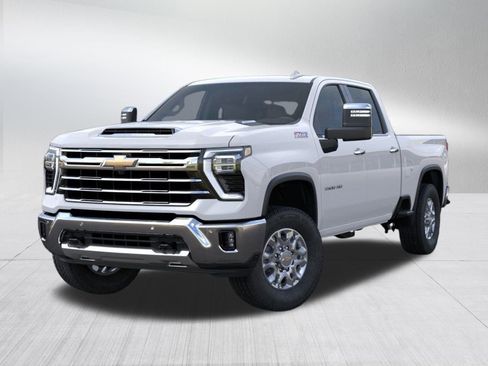 New 2026 Chevrolet Silverado 3500 LTZ w/ LTZ Premium Package image 9