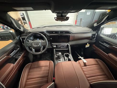 New 2026 GMC Sierra 1500 Denali Ultimate AWD/4WD image 13