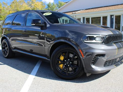 Used 2024 Dodge Durango SRT image 7