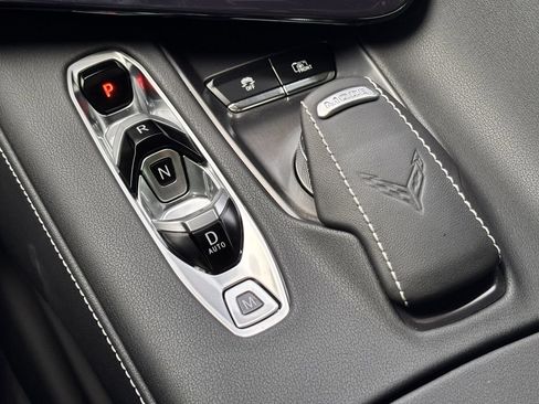 Used 2024 Chevrolet Corvette Stingray Preferred Cpe w/ Z51 Performance Package RWD image 16
