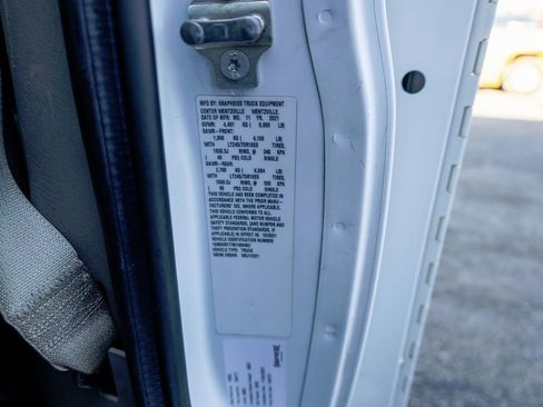 Used 2021 Chevrolet Express 3500 w/ Power Convenience Package image 22