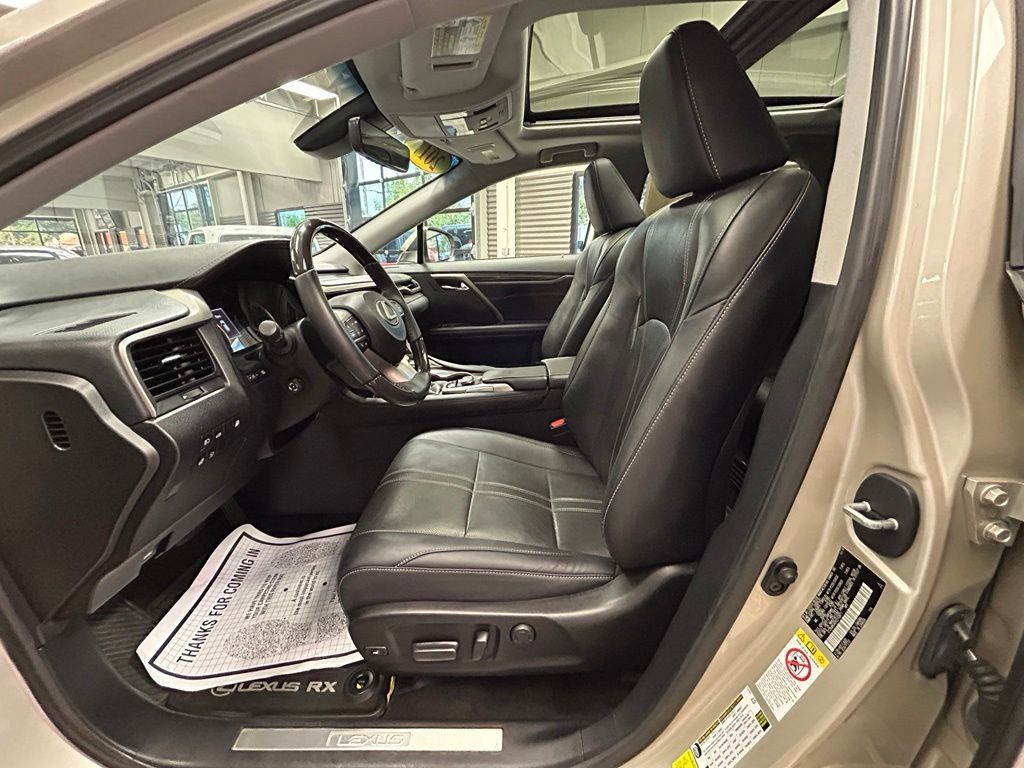 Used 2017 Lexus RX 450h AWD image 61
