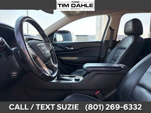 Used 2017 GMC Acadia Denali w/ Technology Package AWD/4WD image 12