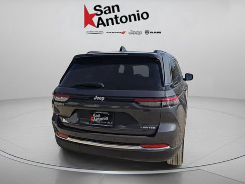 New 2025 Jeep Grand Cherokee Limited RWD image 13