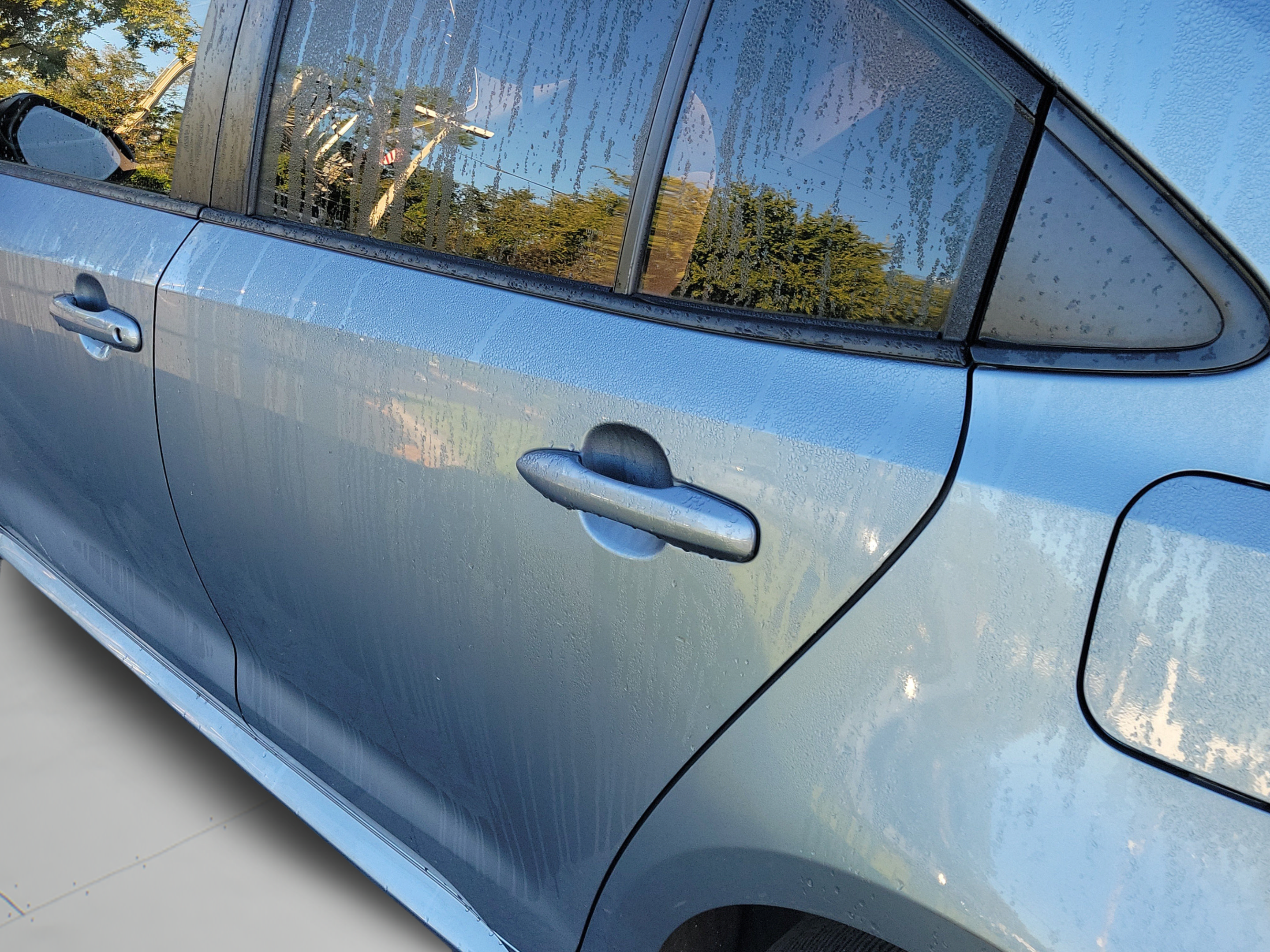 Used 2021 Toyota Corolla LE FWD image 26