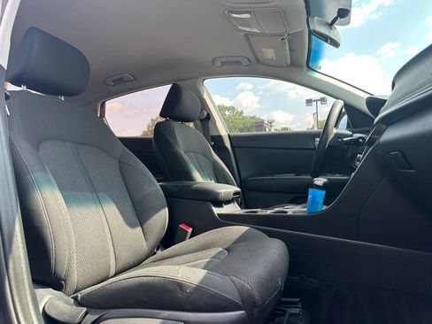Used 2018 Kia Optima LX FWD image 13