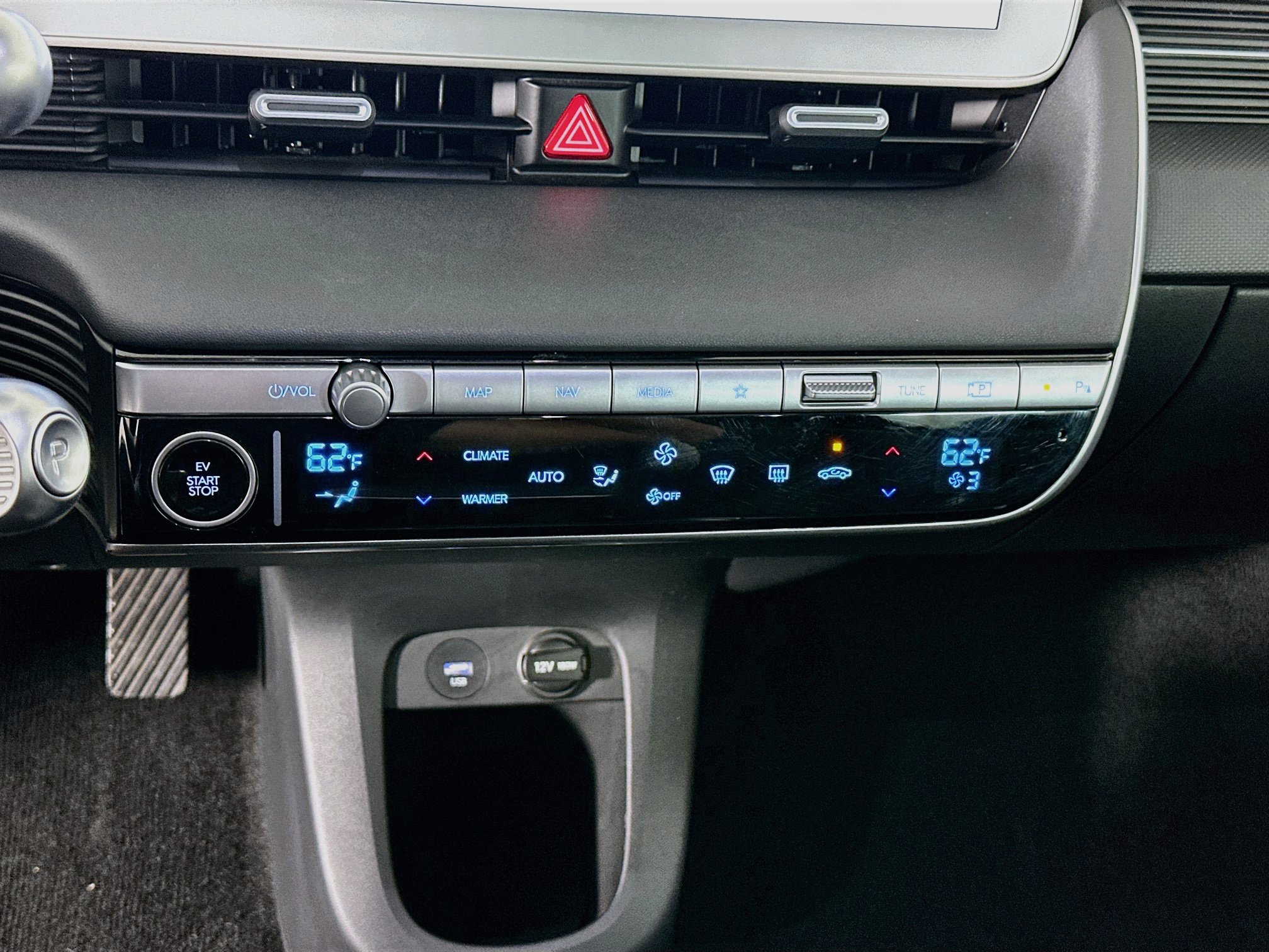 Used 2024 Hyundai Ioniq 5 Limited RWD image 24