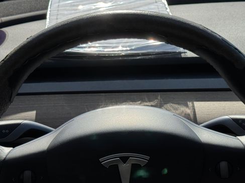 Used 2021 Tesla Model 3 Standard Range Plus RWD image 14