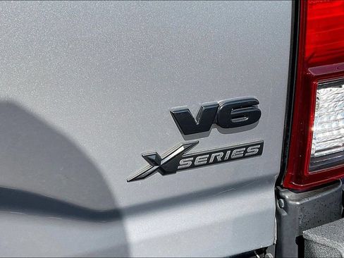 Used 2021 Toyota Tacoma SR5 RWD image 29