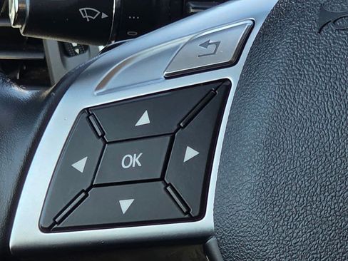 Used 2014 Mercedes-Benz ML 350 4MATIC image 19