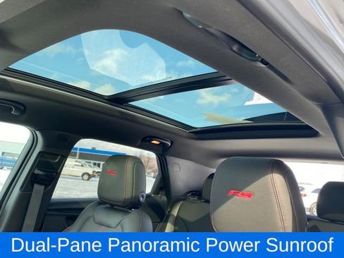 Used 2025 Chevrolet TrailBlazer RS w/ Convenience Package image 15