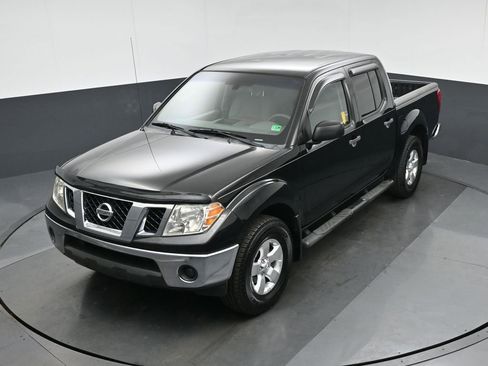 Used 2010 Nissan Frontier SE image 52