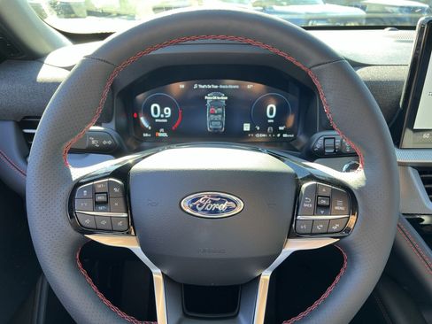 New 2026 Ford Explorer ST-Line w/ ST-Line Street Pack image 16
