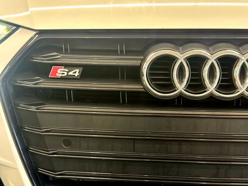 Used 2018 Audi S4 Premium Plus w/ Navigation Package image 26