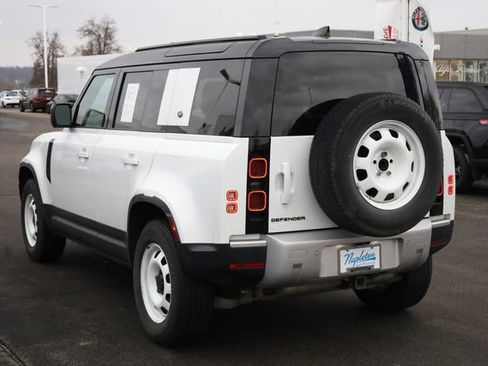 Used 2021 Land Rover Defender 110 image 5