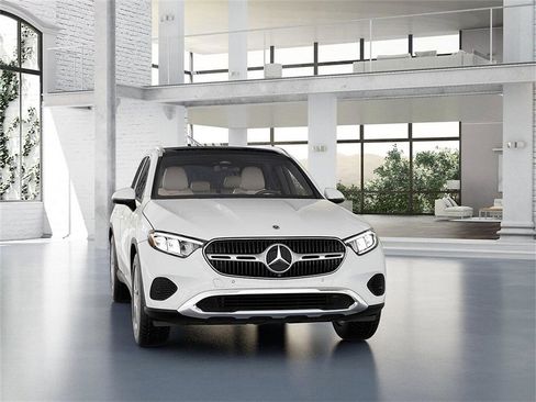 New 2026 Mercedes-Benz GLC 300 4MATIC image 8