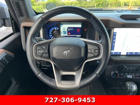 Used 2022 Ford Bronco Outer Banks AWD/4WD image 14