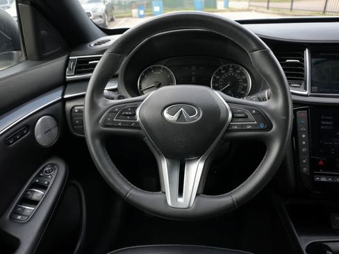 Used 2023 INFINITI QX50 Sport FWD image 9
