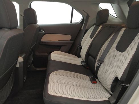 Used 2014 Chevrolet Equinox LS FWD image 18