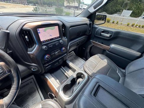 Used 2020 Chevrolet Silverado 1500 High Country w/ Safety Package II RWD image 18