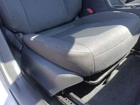 Used 2023 Toyota Corolla LE FWD image 31