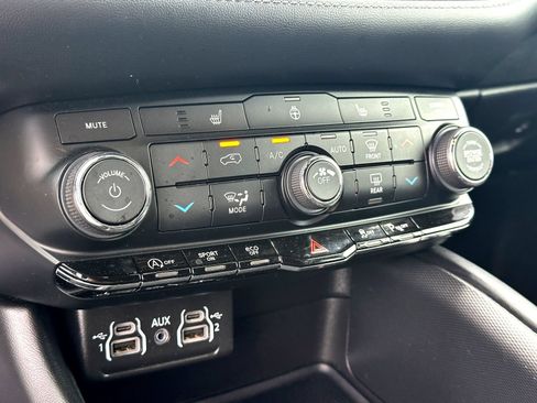 Used 2022 Dodge Durango GT AWD/4WD image 21