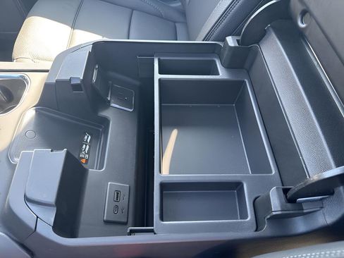 Used 2026 GMC Sierra 1500 Denali image 40