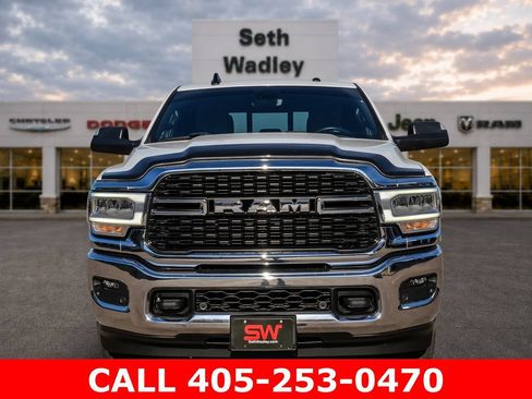 Used 2022 RAM 3500 Big Horn w/ Level C Equiment Group AWD/4WD image 66