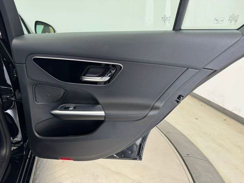 New 2025 Mercedes-Benz C 300 Sedan image 40