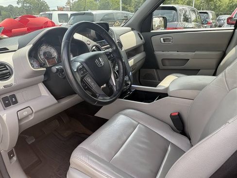 Used 2013 Honda Pilot Touring image 10