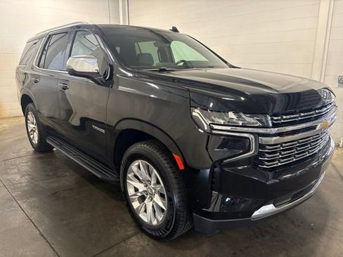 Used 2022 Chevrolet Tahoe Premier AWD/4WD image 3