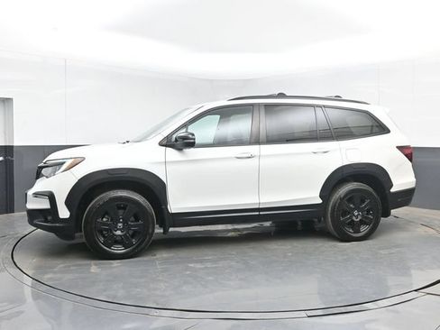 Used 2022 Honda Pilot TrailSport image 11