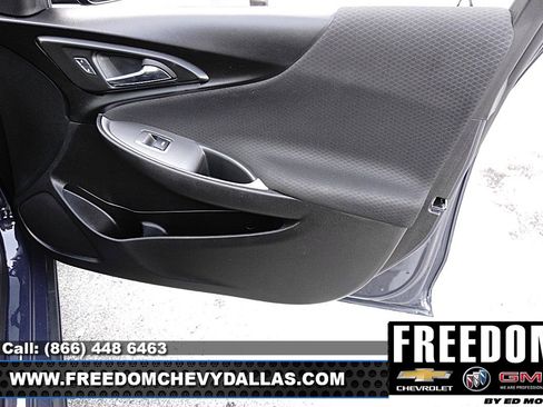 Used 2025 Chevrolet Malibu LT FWD image 34