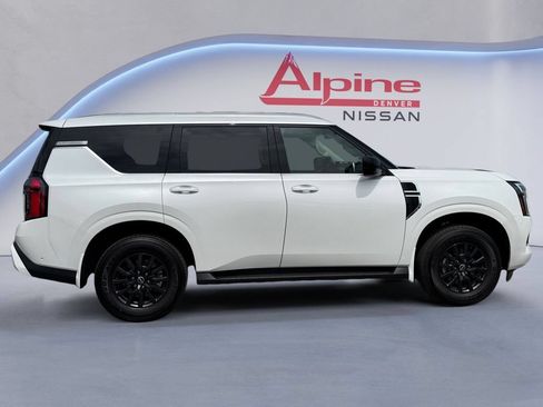 Used 2025 Nissan Armada SV AWD/4WD image 6