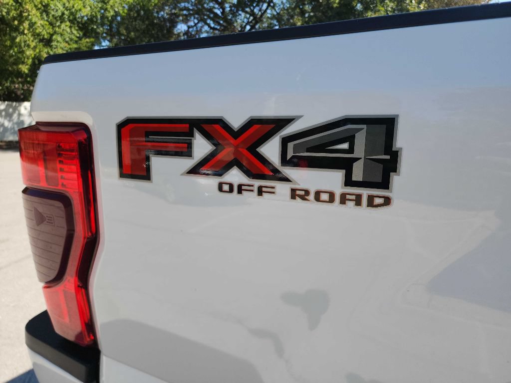 Used 2020 Ford F350 Platinum AWD/4WD image 12