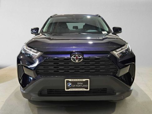 Used 2025 Toyota RAV4 XLE AWD/4WD image 8