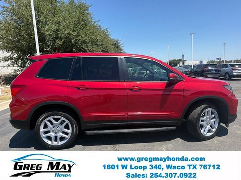 Used 2025 Honda Passport EX-L image 2