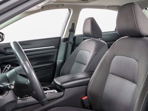 Used 2023 Nissan Altima 2.5 SV w/ SV Premium Package image 24