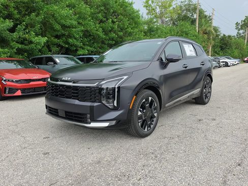 New 2026 Kia Sportage SX FWD image 4