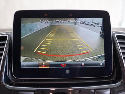 Used 2017 Mercedes-Benz GLE 350 4MATIC image 27