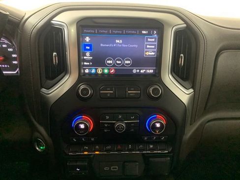 Used 2021 Chevrolet Silverado 1500 LTZ AWD/4WD image 5