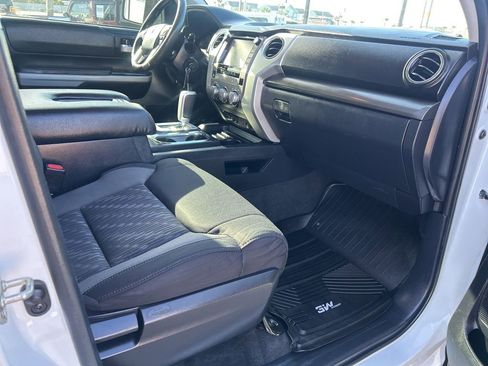 Used 2020 Toyota Tundra SR5 w/ SR5 Upgrade Package image 9