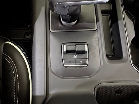 Used 2024 GMC Sierra 1500 AT4X image 53