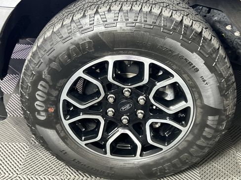 Used 2022 Ford F150 XLT w/ Equipment Group 302A High AWD/4WD image 10